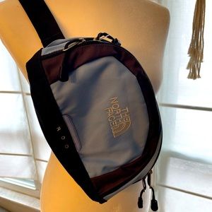 The North Face Roo Fannypack